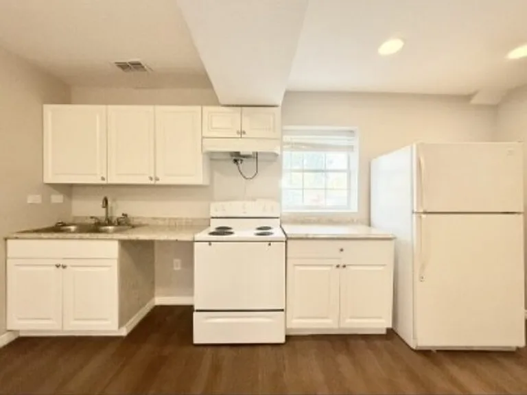 425 F St #3 — Photo 9