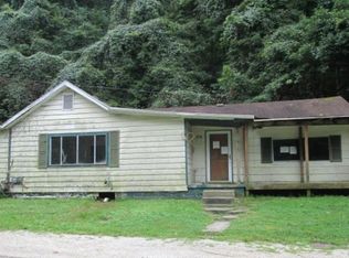 136 Scherer Rd, Ironton, OH 45638