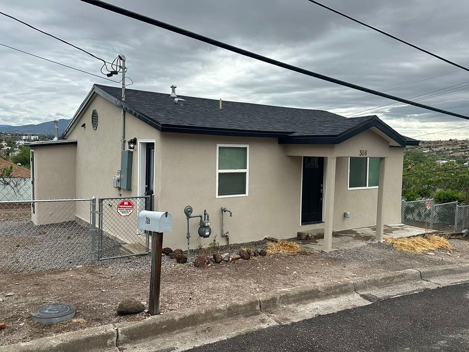 1st image of 306 W Gila St