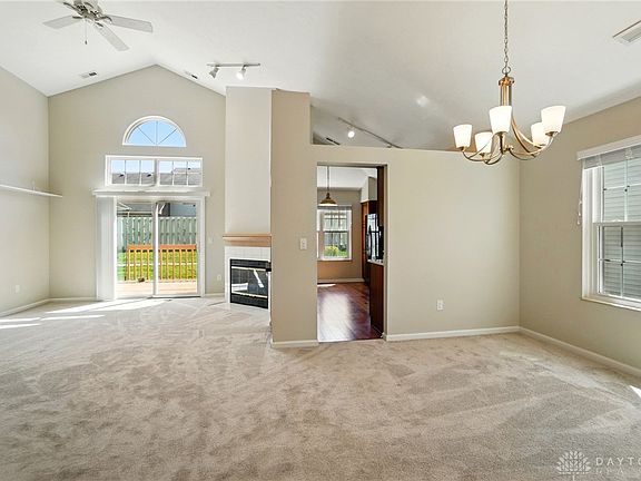3rd image of 6806 Cedar Cove Dr