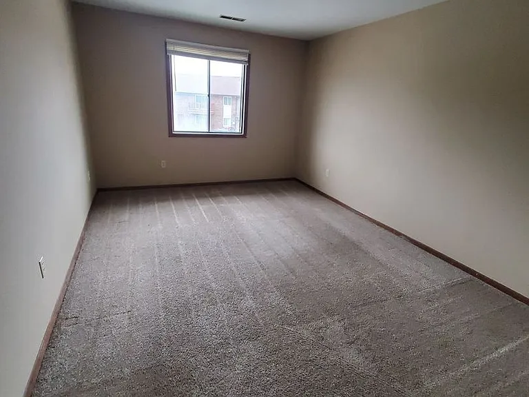 7625 W Donna Ct - 8 Unit — Photo 20
