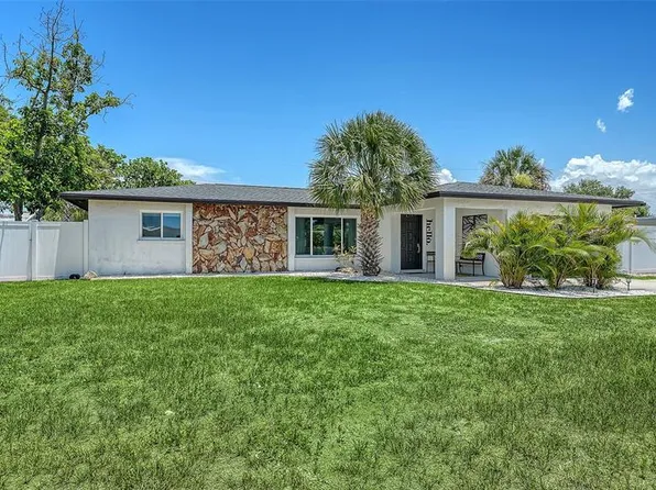1302 Mango Ave, Venice, FL 34285