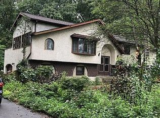 116 Elm Rd, Allentown, PA 18104