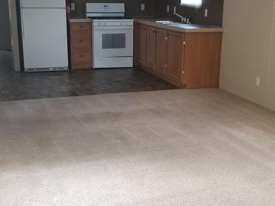2nd image of 5022 Sandstone Dr