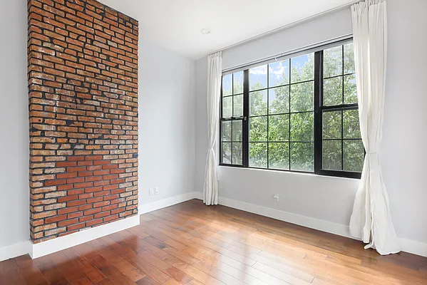 Rented by Corcoran | media 23