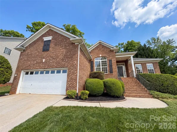 5439 Cambridge Bay Dr, Charlotte, NC 28269