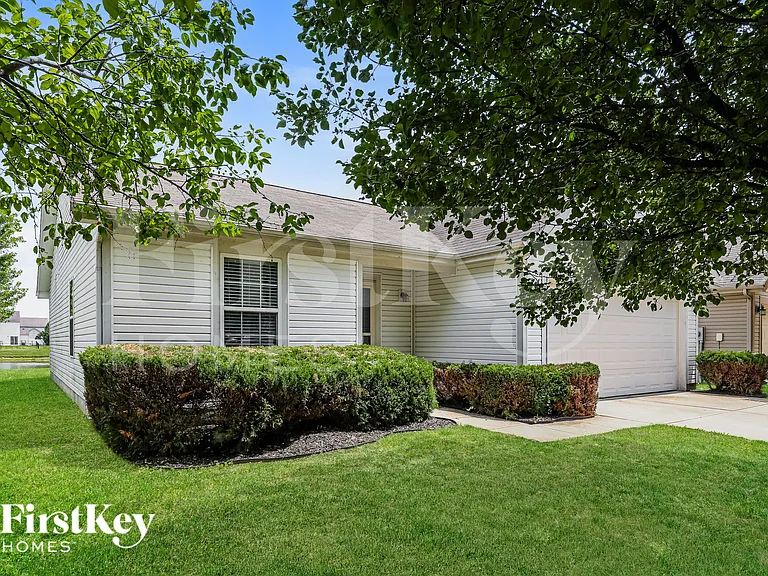 2287 Cedarmill Dr — Photo 2