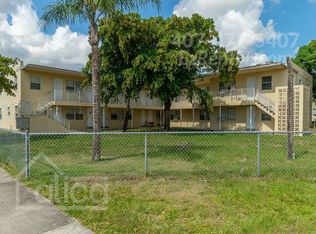 616 8th St #9, West Palm Beach, FL 33401