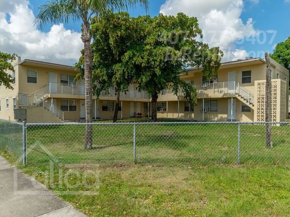 616 8th St #9