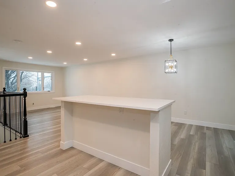 2308 S Lima St — Photo 9