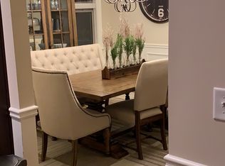 245 Hedgerow Trl, Fayetteville, GA 30214