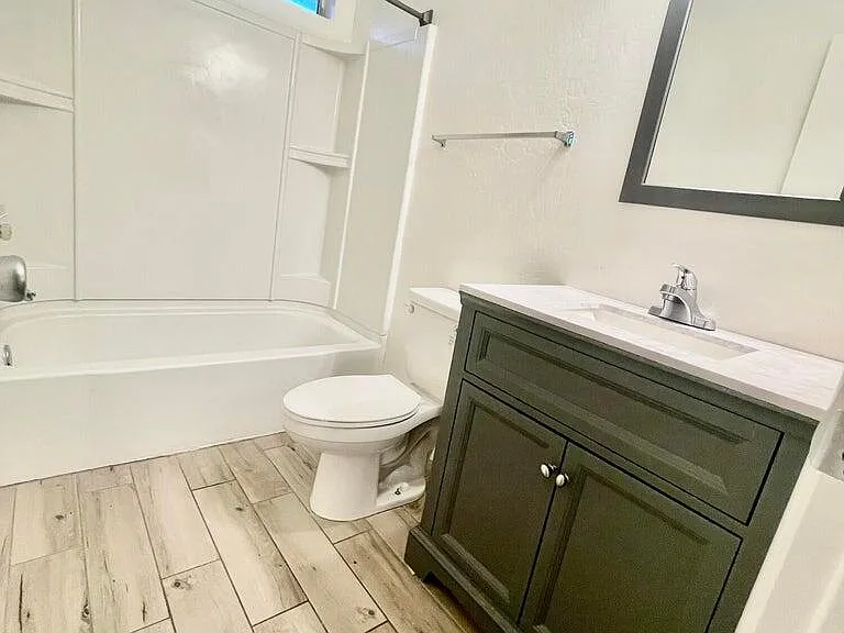 32 W Loma Vista Dr #102 — Photo 23