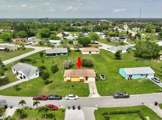 1521 SE Collette Cir, Port Saint Lucie, FL 34952