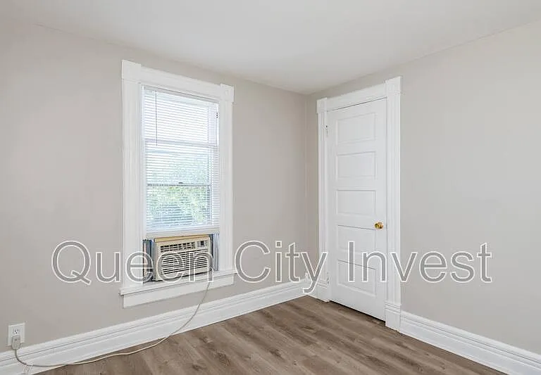 115 E Foraker St #2 — Photo 15