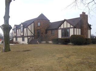 935 John St, Wilmington, IL
