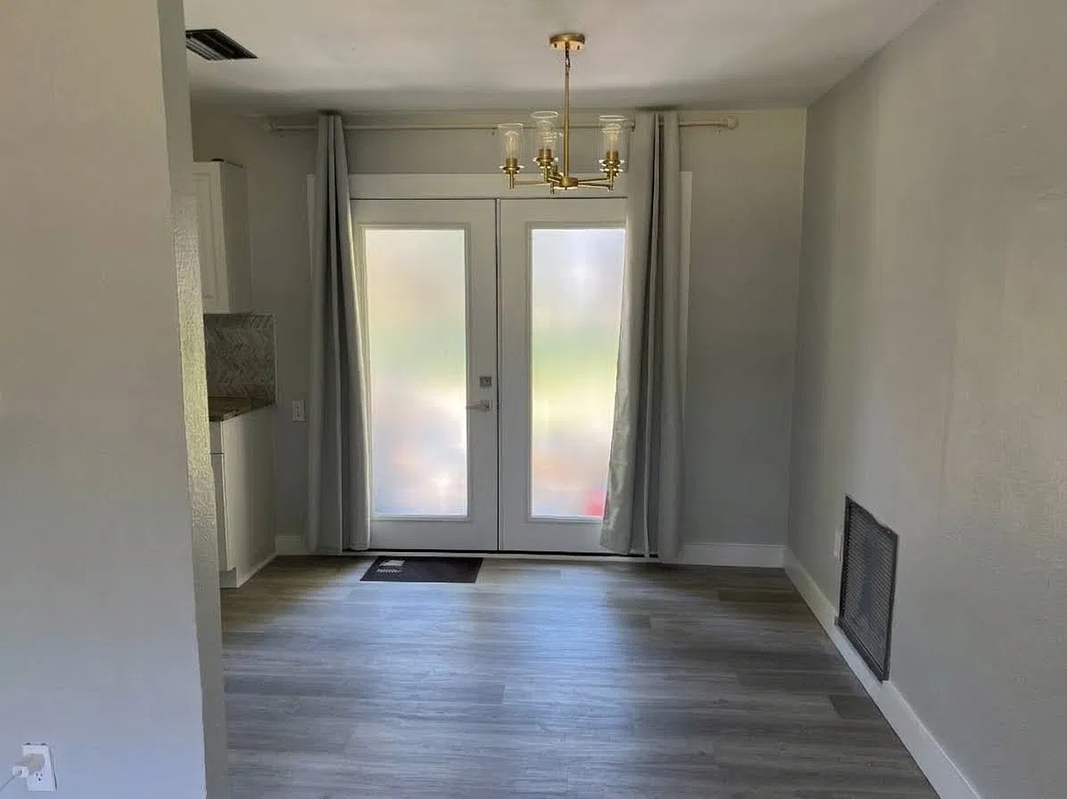 4 bed, 1062 sqft, $1,700 — Photo 4