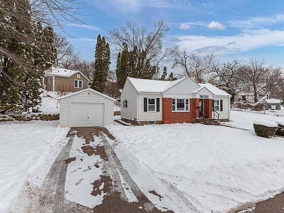 2nd image of 1310 Kirkwood Blvd