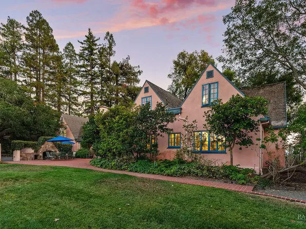 1212 N Fitch Mountain Road, Healdsburg, CA 95448