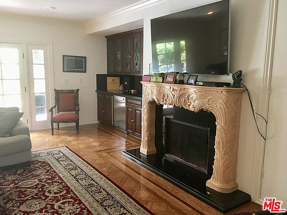 4th image of 8230 Skyline Dr