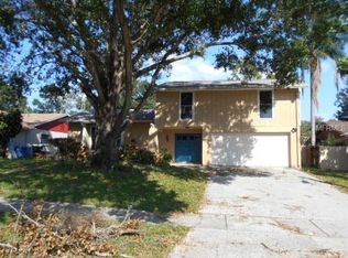 7304 Sunshine Cir, Tampa, FL 33634