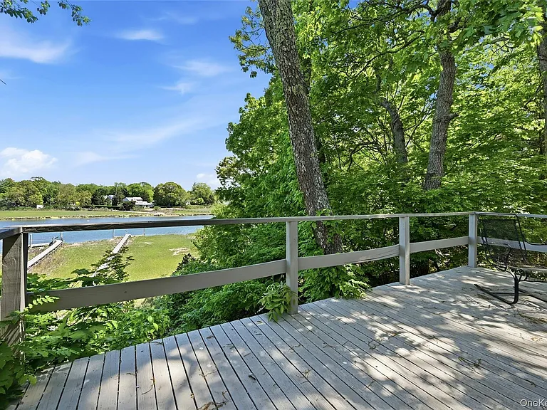 1185 Fleetwood Rd — Photo 17
