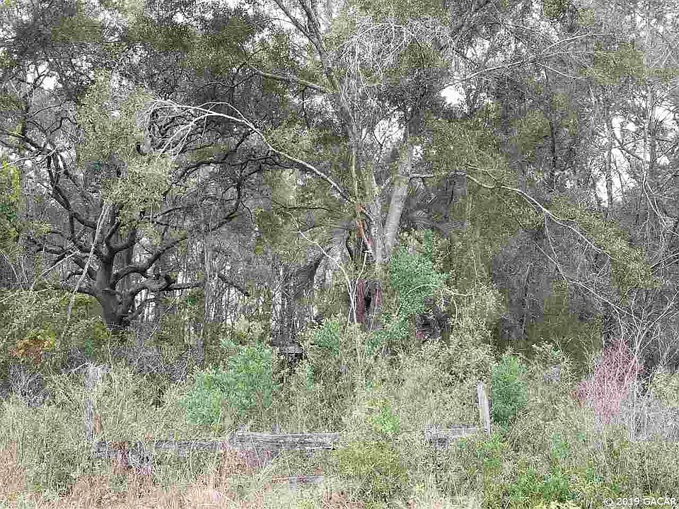2nd image of 2260 SE Highway 41
