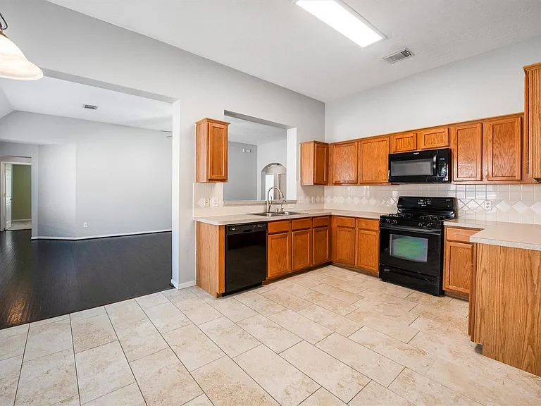 18110 Bare Branch Ln — Photo 7