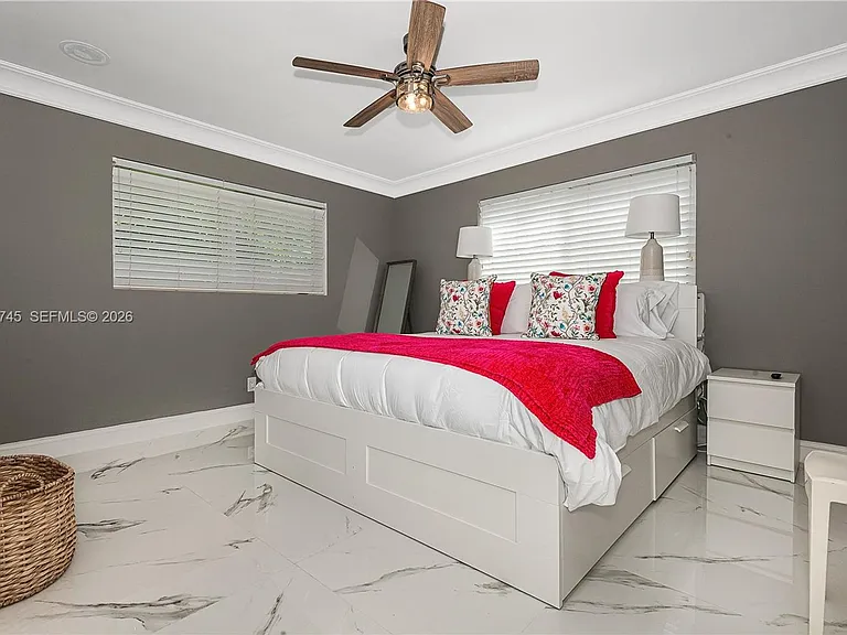 1521 Arthur St #1521 — Photo 4