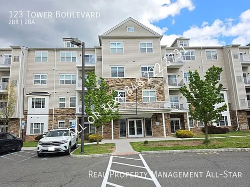 123 Tower Blvd Photo 1