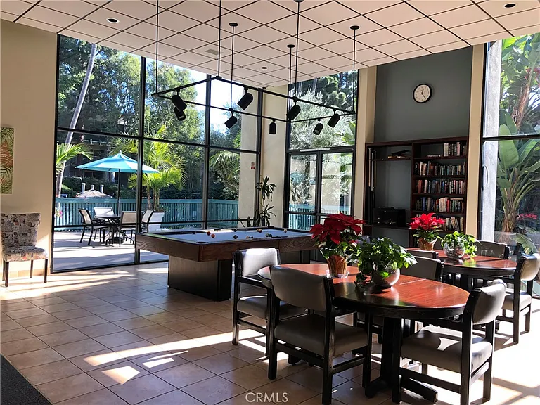 552 N Bellflower Blvd #220 — Photo 36
