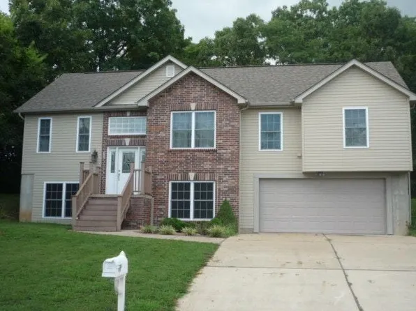 19 Westminster Ln, Union, MO 63084