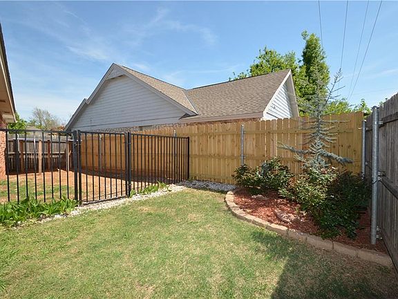 2nd image of 11701 Susan Ln