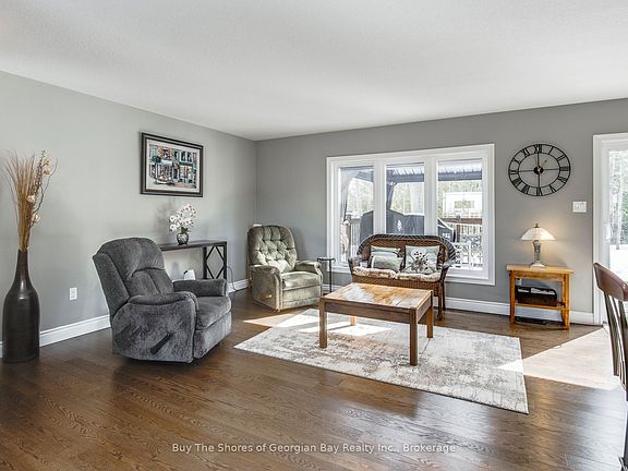 5th image of 11 Ralph Dalton Blvd