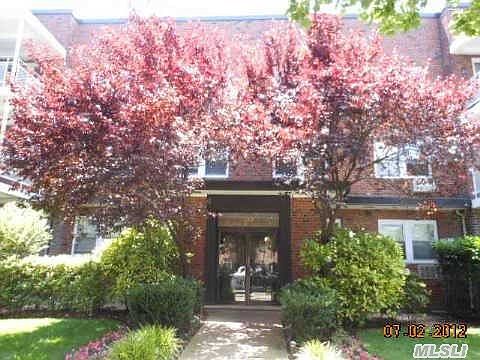1st image of 20 Hill Park Ave APT 2A