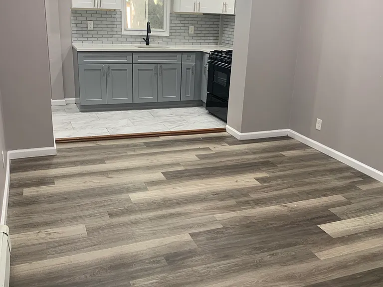 93 Park Ave #2R — Photo 2