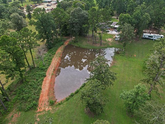 4th image of 225 Lynn Hendrix Rd