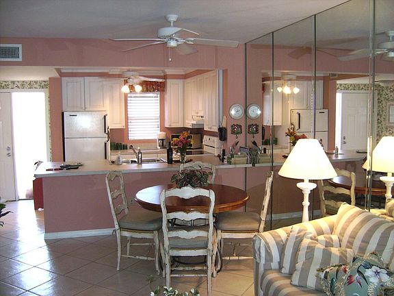 Open concept floor plan