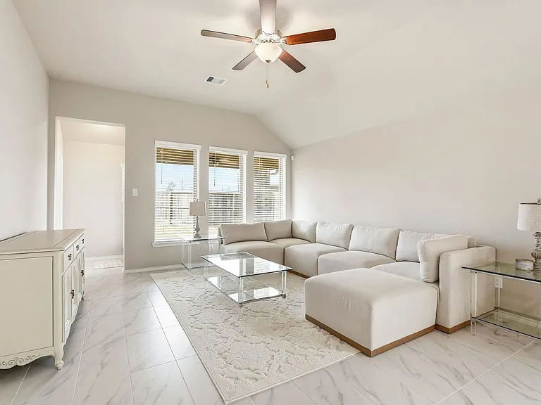 10526 Cabot Trl — Photo 9