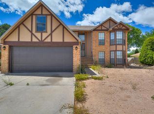 7504 Scotts Pl NE, Albuquerque, NM 87109