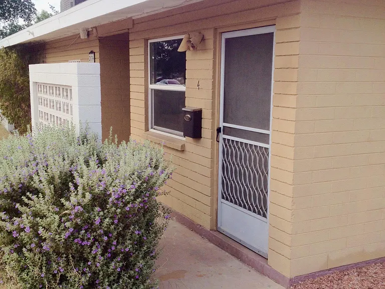 E Osborn Rd — Photo 1