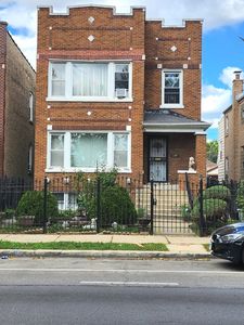 2450 N Austin Ave, Chicago, IL, 60639