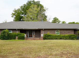 15935 County Road 1565, Ada, OK 74820