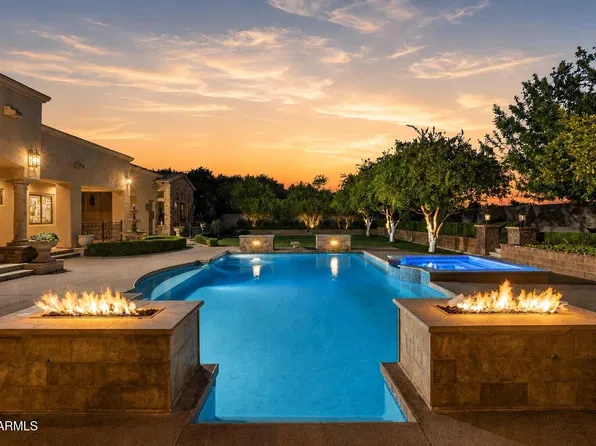 2286 E PLUM Street, Gilbert, AZ 85298