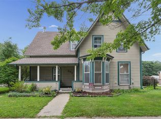 602 N 1st Ave, Winterset, IA 50273