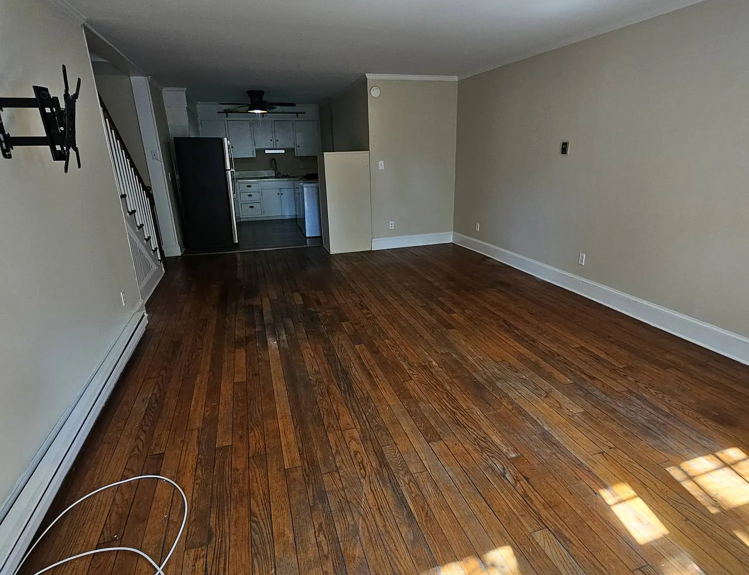 404 Market Street - C — Photo 2