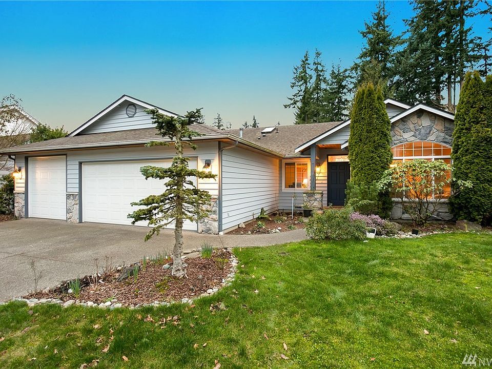 1st image of 1310 195th St SW