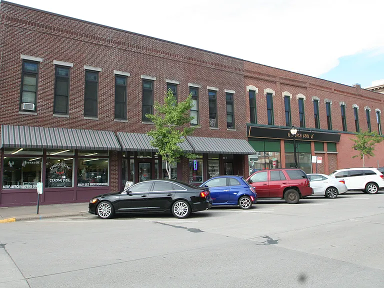312 Bush St — Photo 3