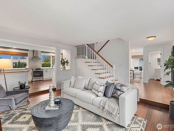 4th image of 13080 SE 160th Place
