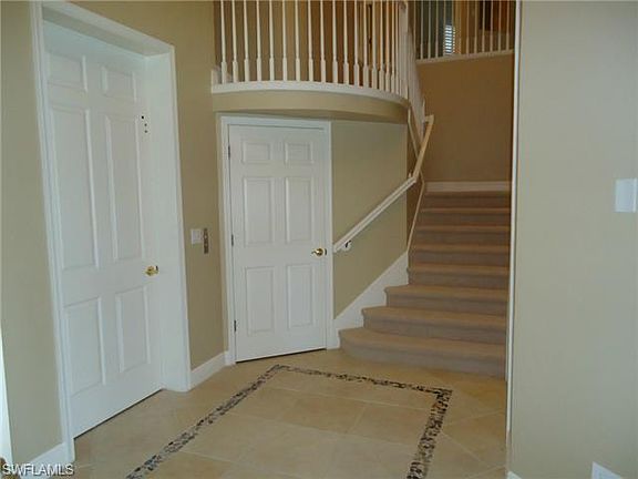 3rd image of 5965 Tarpon Gardens Cir APT 201