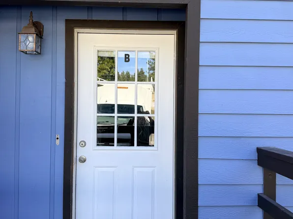 54141 Pine Crest Ave #B, Idyllwild, CA 92549